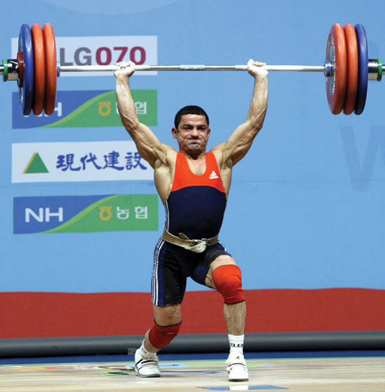 Ağırlıq- qaldıranlar mötəbər yarışa hazırlaşırlar